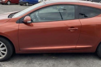 Bouton de coffre RENAULT MEGANE 3