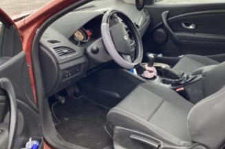 Serrure de coffre RENAULT MEGANE 3