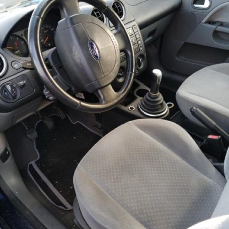 Moteur FORD FIESTA 5 Photo n°6