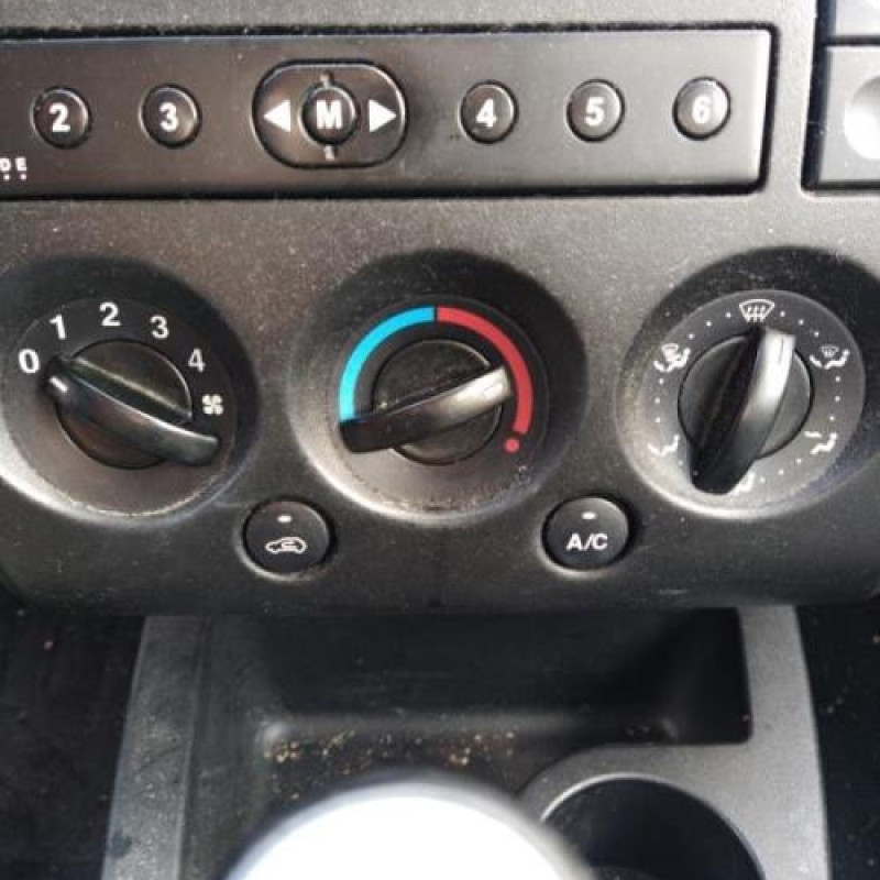 Moteur FORD FIESTA 5 Photo n°9