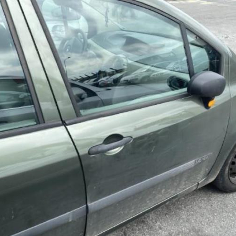 Moteur RENAULT MODUS Photo n°7