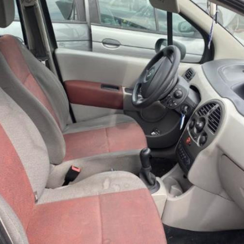 Moteur RENAULT MODUS Photo n°12