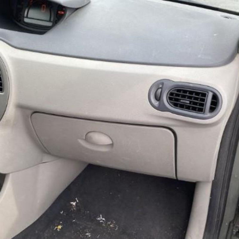 Moteur RENAULT MODUS Photo n°13