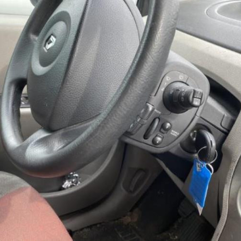 Moteur RENAULT MODUS Photo n°16