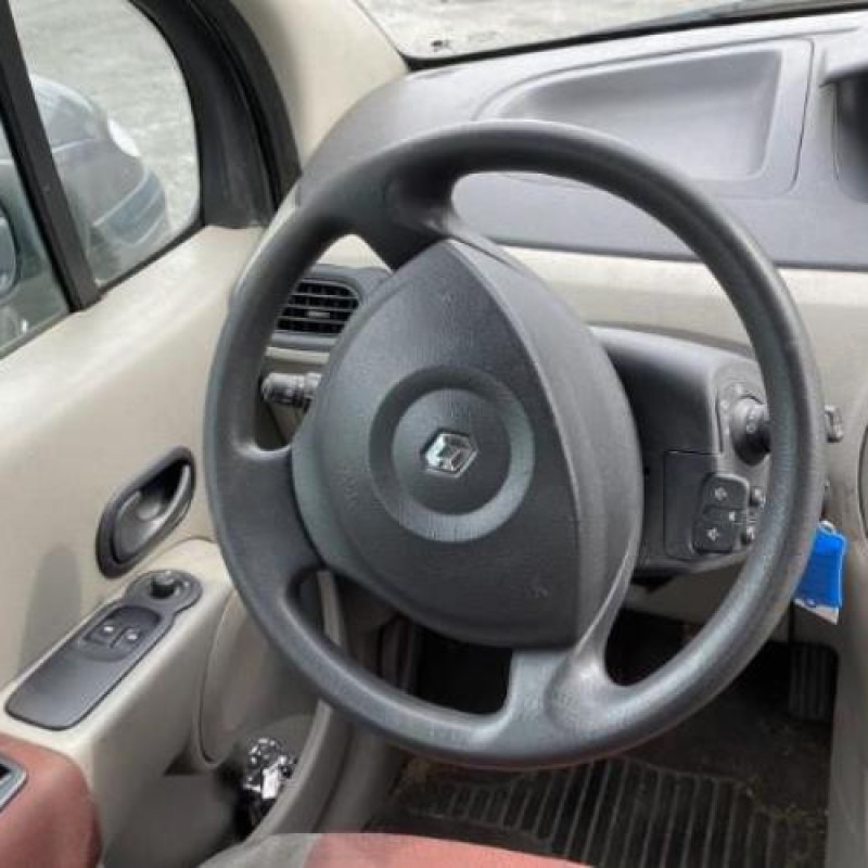 Moteur RENAULT MODUS Photo n°17