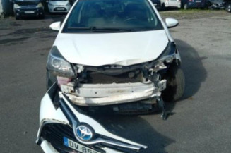 Serrure avant droit TOYOTA YARIS 3 Photo n°1