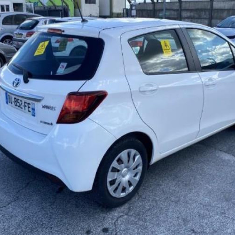 Serrure avant droit TOYOTA YARIS 3 Photo n°4
