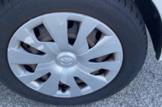 Serrure avant droit TOYOTA YARIS 3