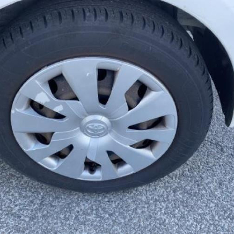 Serrure avant droit TOYOTA YARIS 3 Photo n°18