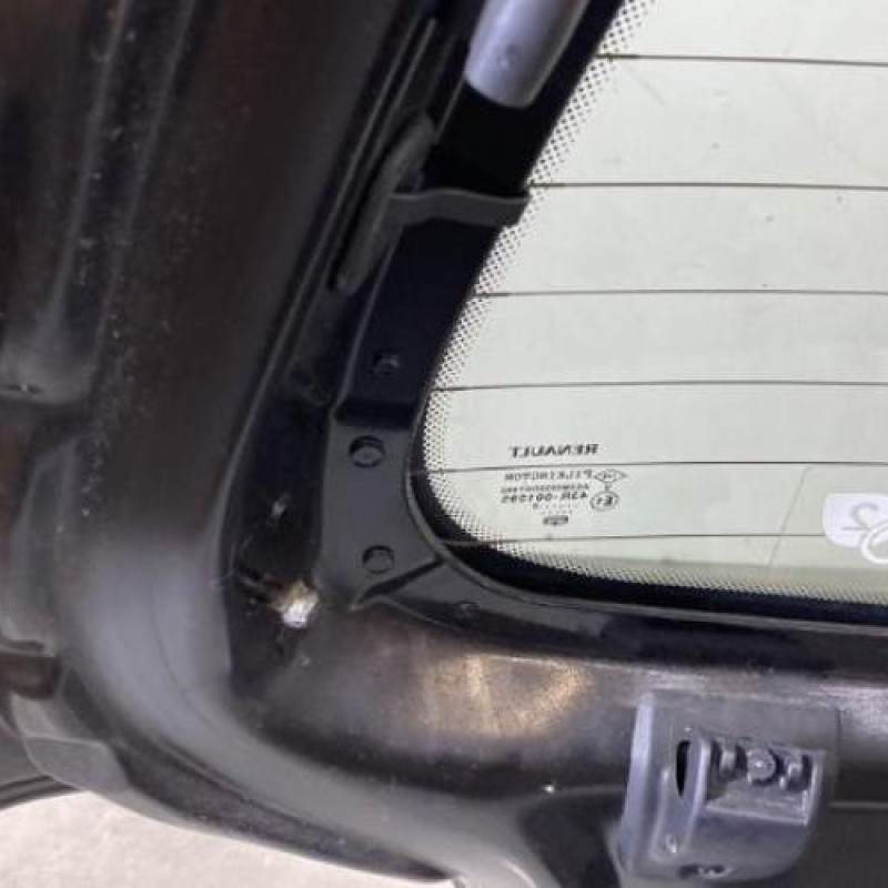 Malle/Hayon arriere RENAULT TWINGO 2 Photo n°11