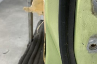 Porte avant gauche DAIHATSU CUORE 3