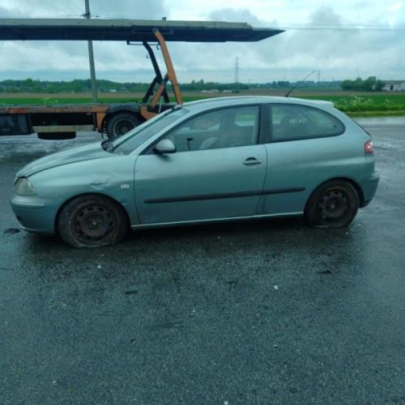 Capot SEAT IBIZA 3 Photo n°12