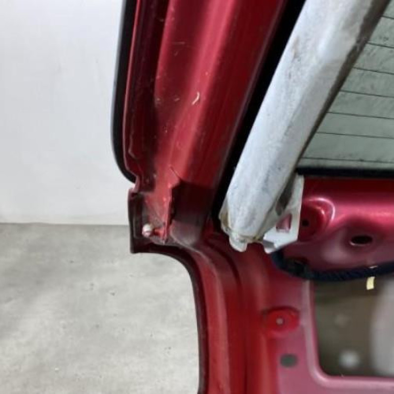 Malle/Hayon arriere FIAT 500X Photo n°9