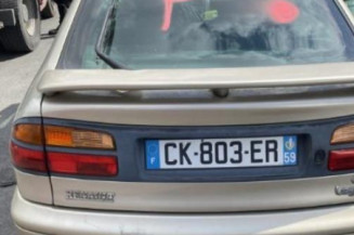 Leve vitre electrique avant droit RENAULT LAGUNA 1