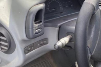 Leve vitre electrique avant droit RENAULT LAGUNA 1