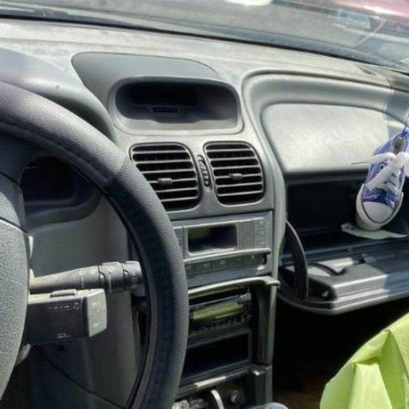 Leve vitre electrique avant droit RENAULT LAGUNA 1 Photo n°14