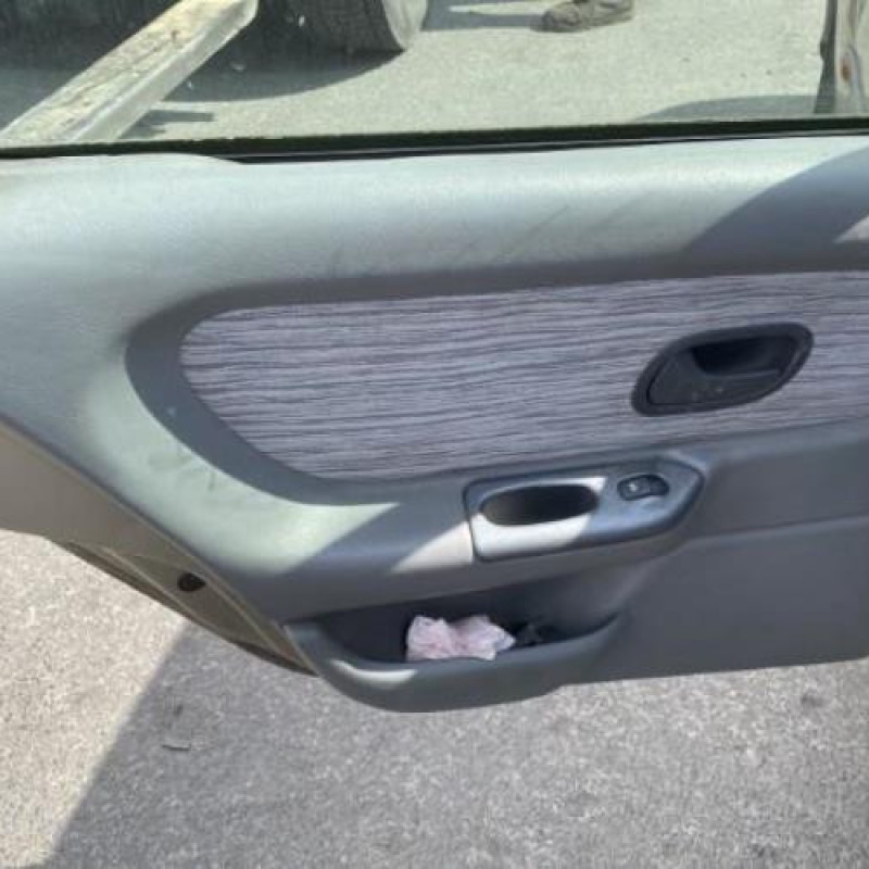 Leve vitre electrique avant droit RENAULT LAGUNA 1 Photo n°18