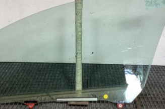 Vitre avant droit TOYOTA YARIS 3