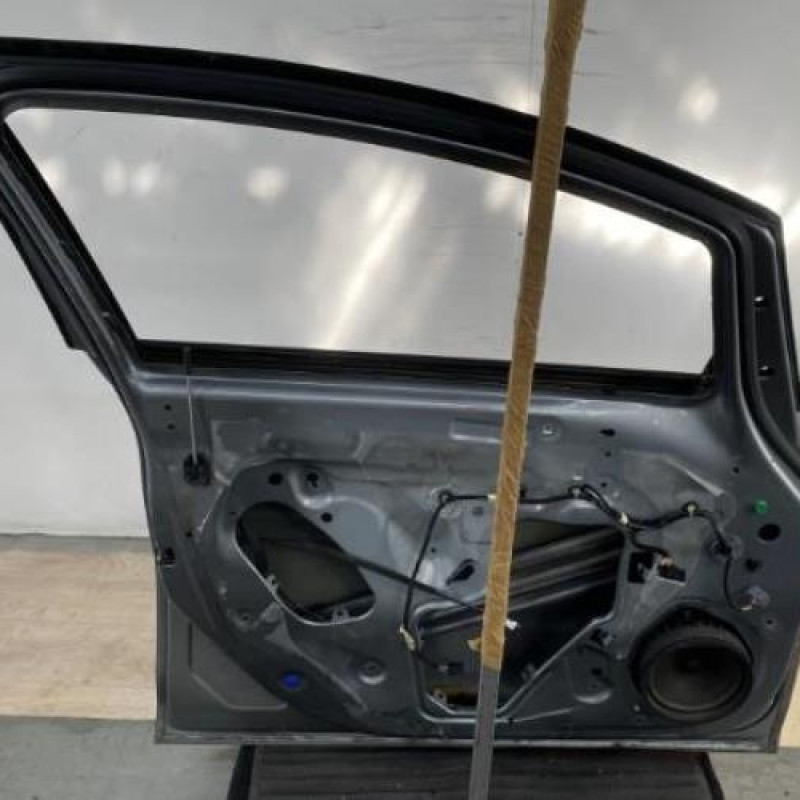 Porte avant gauche OPEL ASTRA J Photo n°7