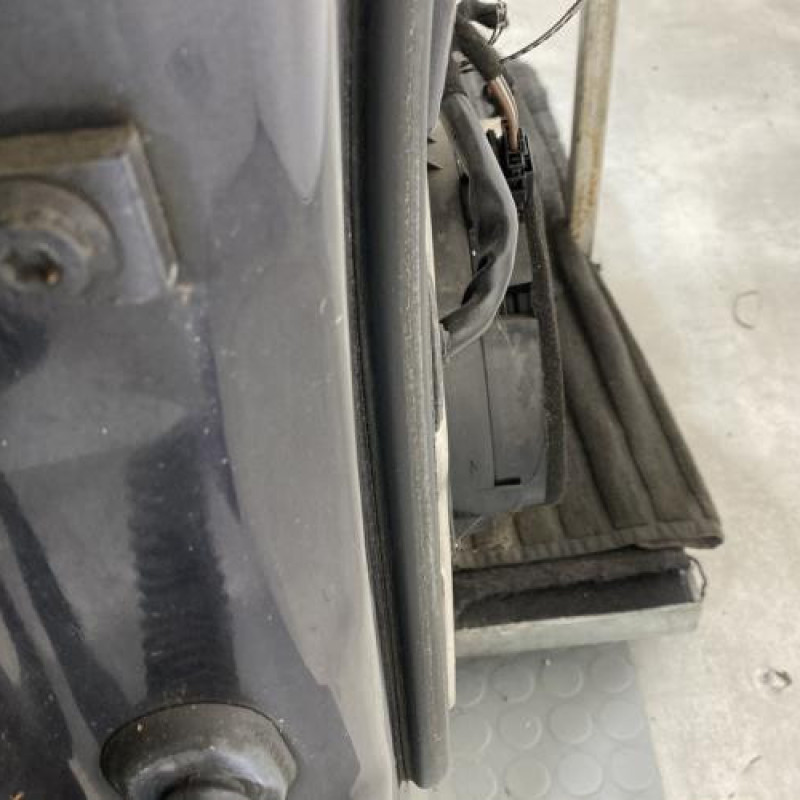 Porte avant droit AUDI A8 2 Photo n°5