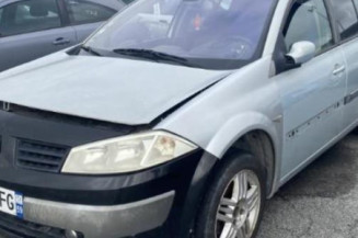 Pare choc avant RENAULT MEGANE 2