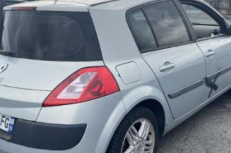 Pare choc avant RENAULT MEGANE 2
