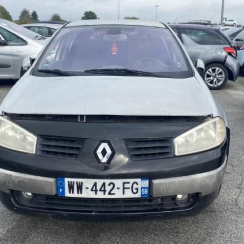 Pare choc avant RENAULT MEGANE 2 Photo n°14