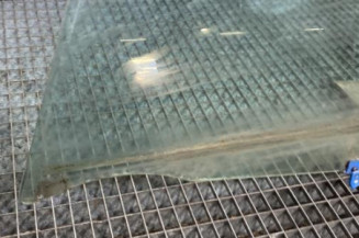 Vitre avant gauche NISSAN ALMERA 2