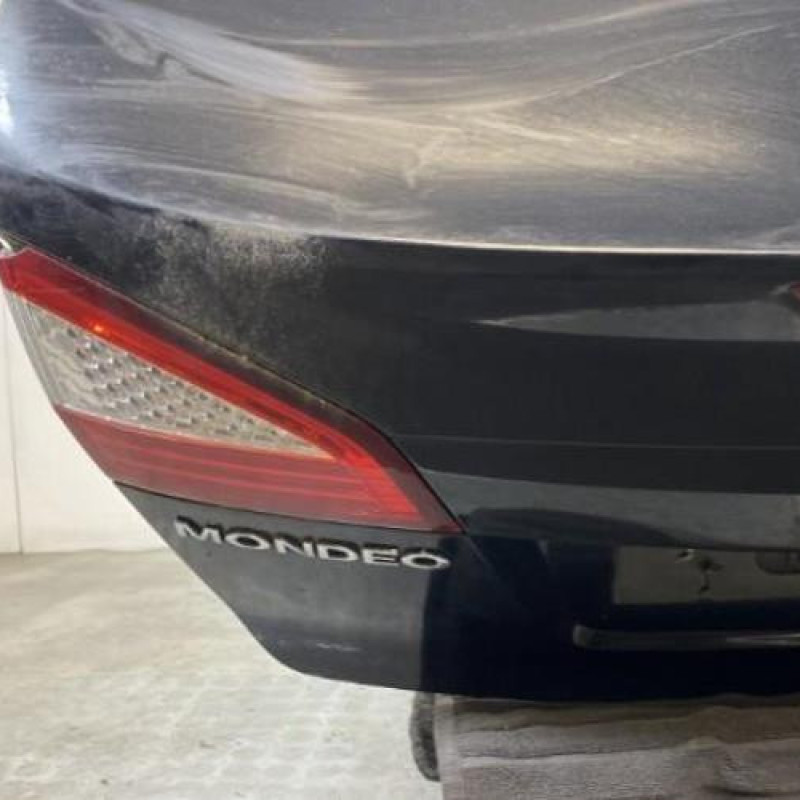 Malle/Hayon arriere FORD MONDEO 3 Photo n°7