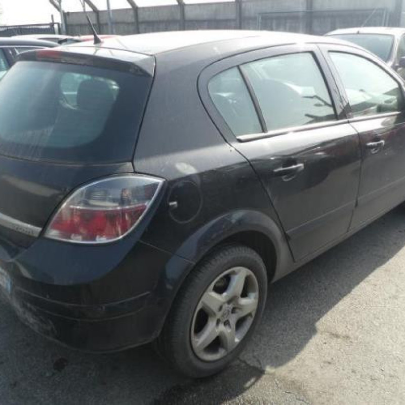 Aile avant droit OPEL ASTRA H Photo n°10