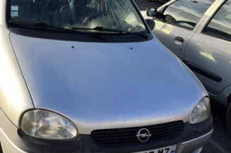 Moteur OPEL CORSA B Photo n°1