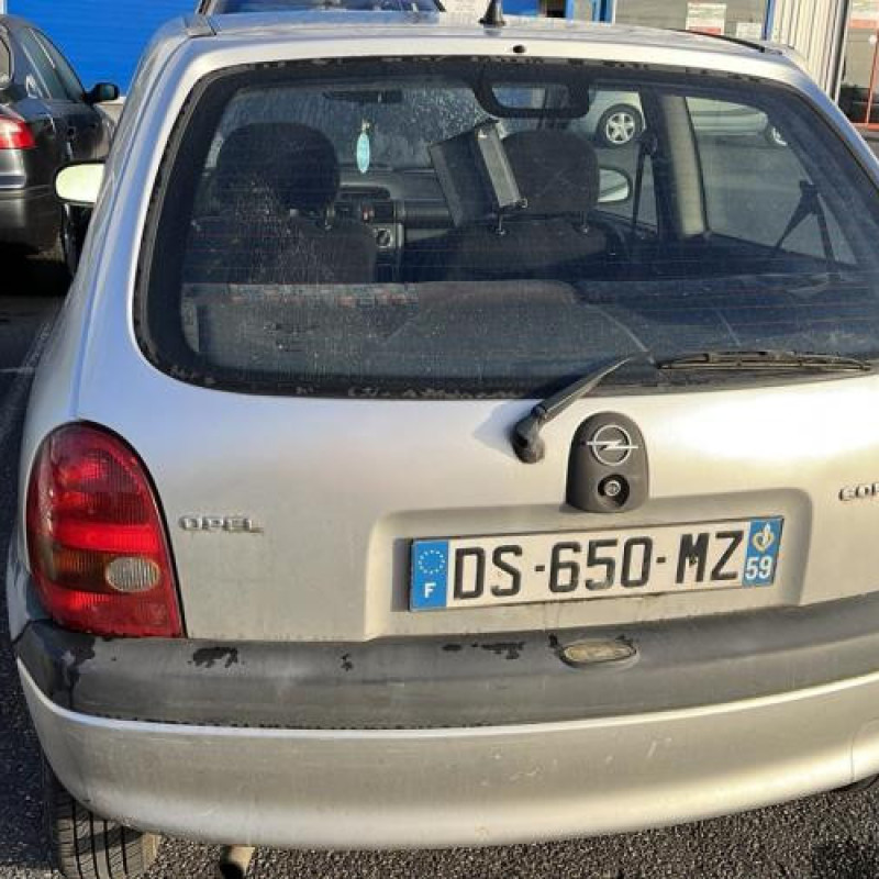 Moteur OPEL CORSA B Photo n°6