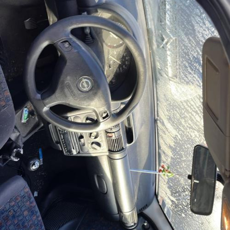 Moteur OPEL CORSA B Photo n°7