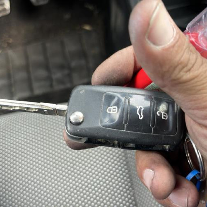 Porte avant droit SKODA FABIA 2 Photo n°17