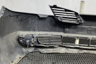 Pare choc avant NISSAN PRIMERA 4