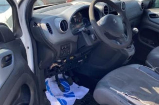 Arret de porte avant gauche PEUGEOT PARTNER 2