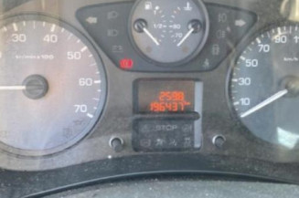 Arret de porte avant gauche PEUGEOT PARTNER 2