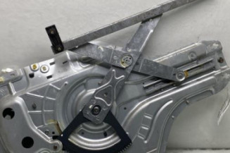 Leve vitre electrique avant gauche HYUNDAI ELANTRA 1