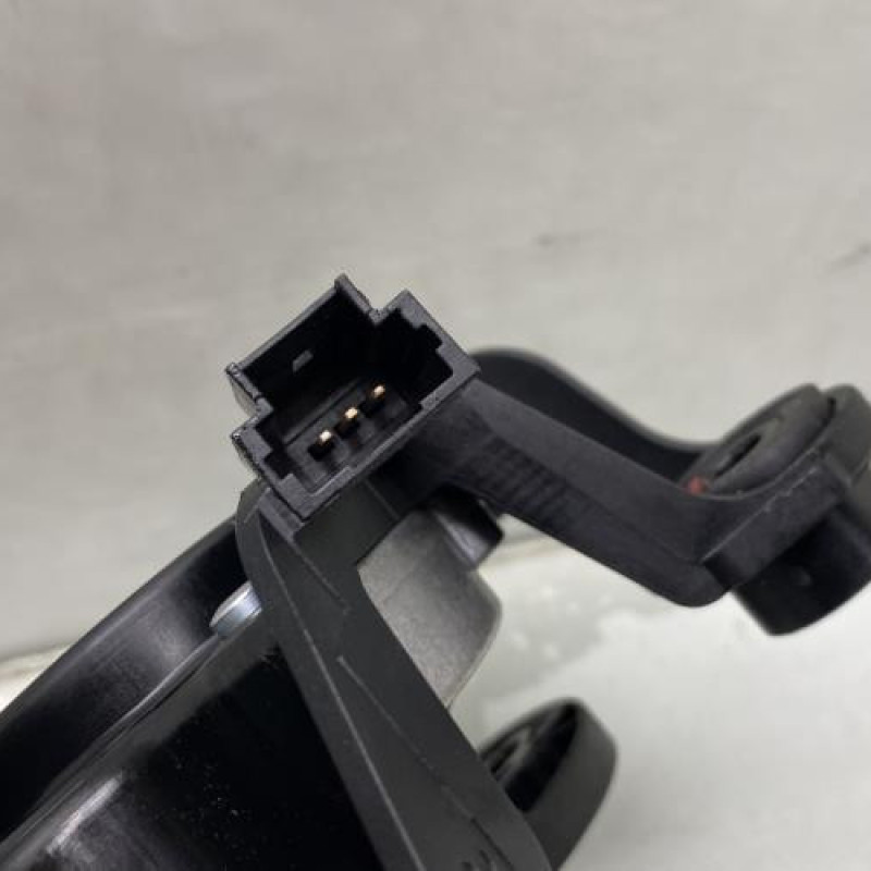 Moteur essuie glace arriere RENAULT LAGUNA 3 Photo n°4