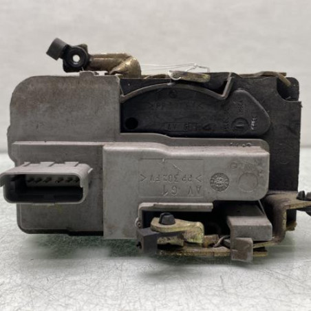 Serrure avant gauche PEUGEOT 206