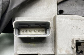 Serrure avant gauche PEUGEOT 206