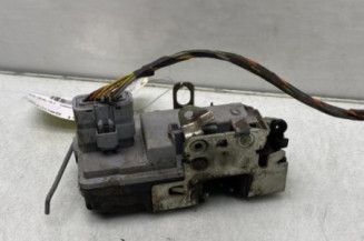 Serrure avant gauche PEUGEOT 206+