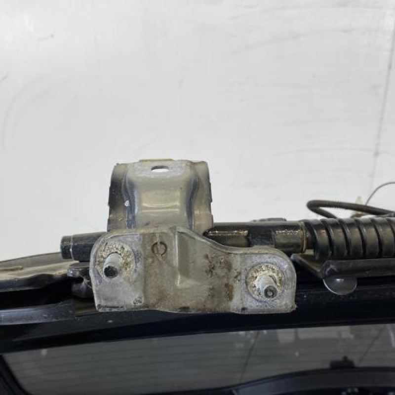 Malle/Hayon arriere BMW SERIE 3 F31 Photo n°6