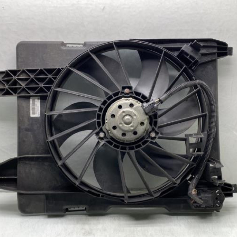 Moto ventilateur radiateur RENAULT SCENIC 2 Photo n°3