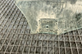 Vitre arriere gauche CITROEN C6