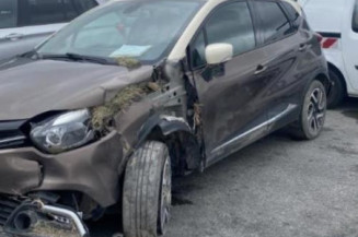Face avant RENAULT CAPTUR 1