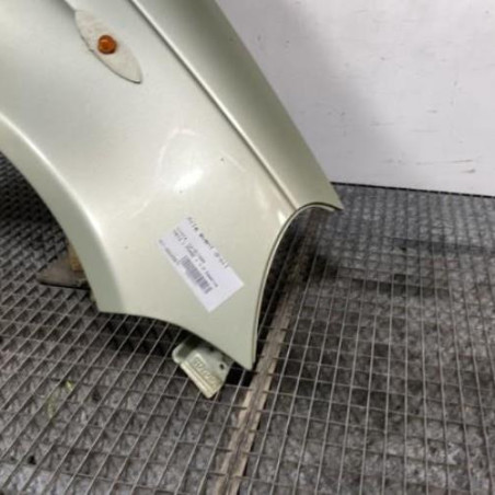 Aile avant droit TOYOTA YARIS 1