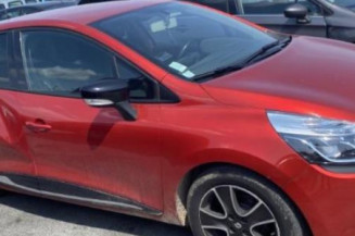 Pretensionneur de ceinture avant droit RENAULT CLIO 4