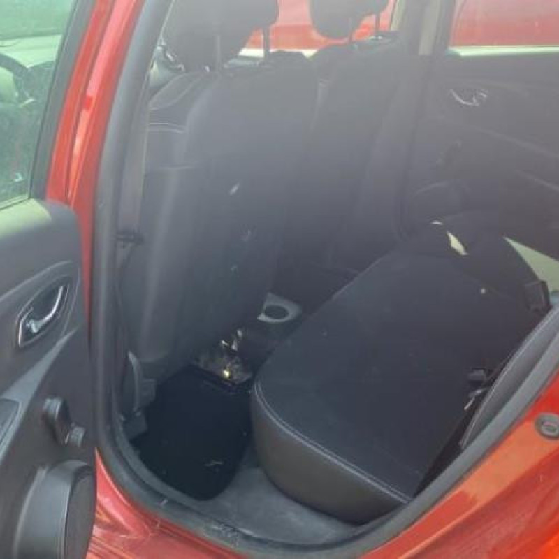 Pretensionneur de ceinture avant droit RENAULT CLIO 4 Photo n°19