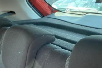 Pretensionneur de ceinture avant droit RENAULT CLIO 4